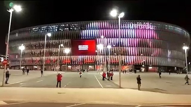 Athetic-Girona: Ambiente en los Aledaños de San Mamés en la Previa