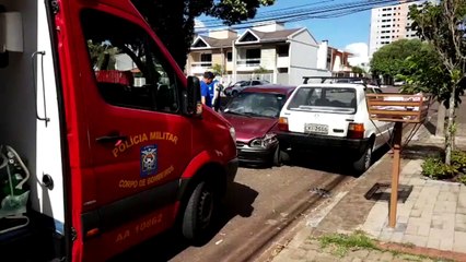 Colisão envolve três carros no Centro