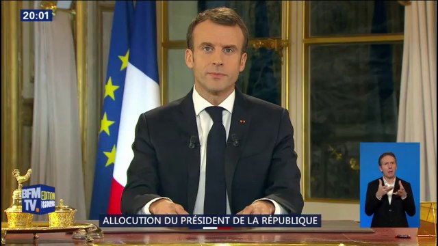 Gilets Jaunes: Emmanuel Macron affirme que les violences ne bénéficieront d'aucune indulgence