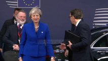 Mungesa e votave, kryeministrja britanike tërhiqet nga plani i saj për Brexit