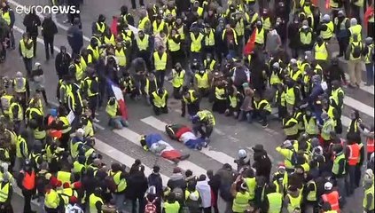 Macron: jogos az elégedetlenség, az erőszak elfogadhatatlan