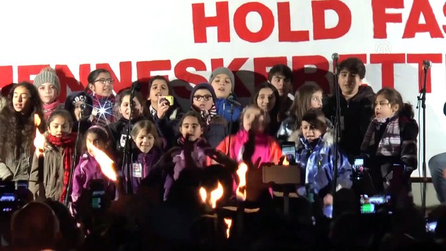 Danimarka'da mültecilere yönelik sert yasalar protesto edildi - KOPENHAG