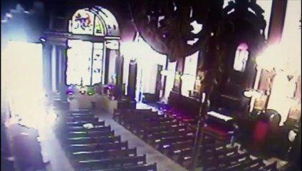 Hombre mata a cuatro personas en catedral de Brasil y se suicida