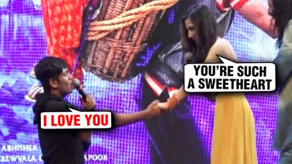 Sara Ali Khan Accepts Proposal From A College Student At A PUBLIC EVENT