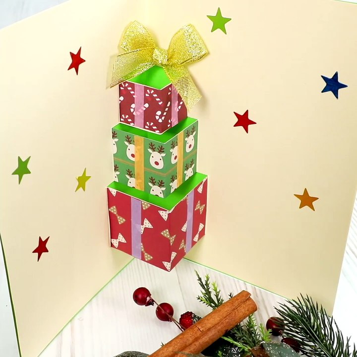 3 eye popping 3D Christmas cards