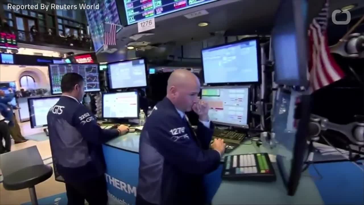 Global Stocks Extend Last Week's Declines