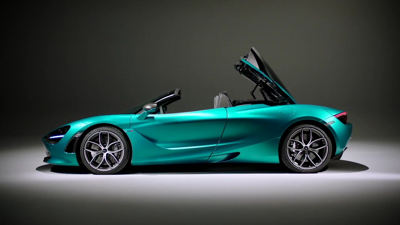 McLaren Automotive bereichert die Supersportwagenklasse mit neuem 720S Spider