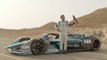 Felipe Massa rast das schnellste Tier der Welt vor der Formel E-Premiere