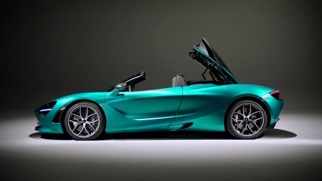 McLaren Automotive accende i riflettori sulla classe delle supercar con la nuova 720S Spider