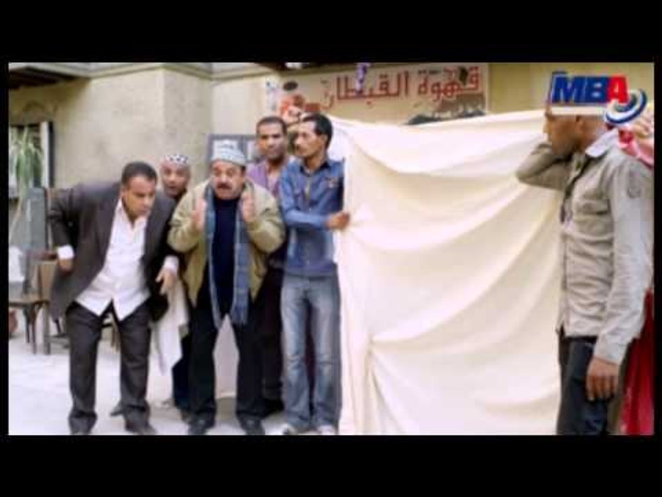 مشهد كوميدى مصطفى شعبان يولد امراه فى الشارع فى...