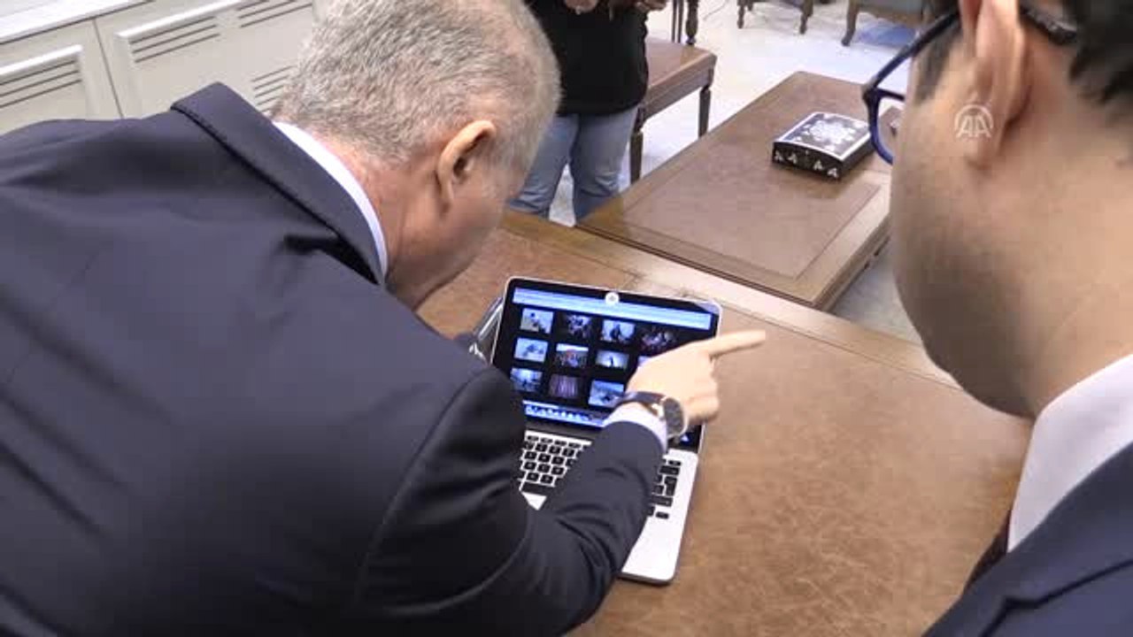 Vali Gül, Aa'nın "Yılın Fotoğrafları" Oylamasına Katıldı