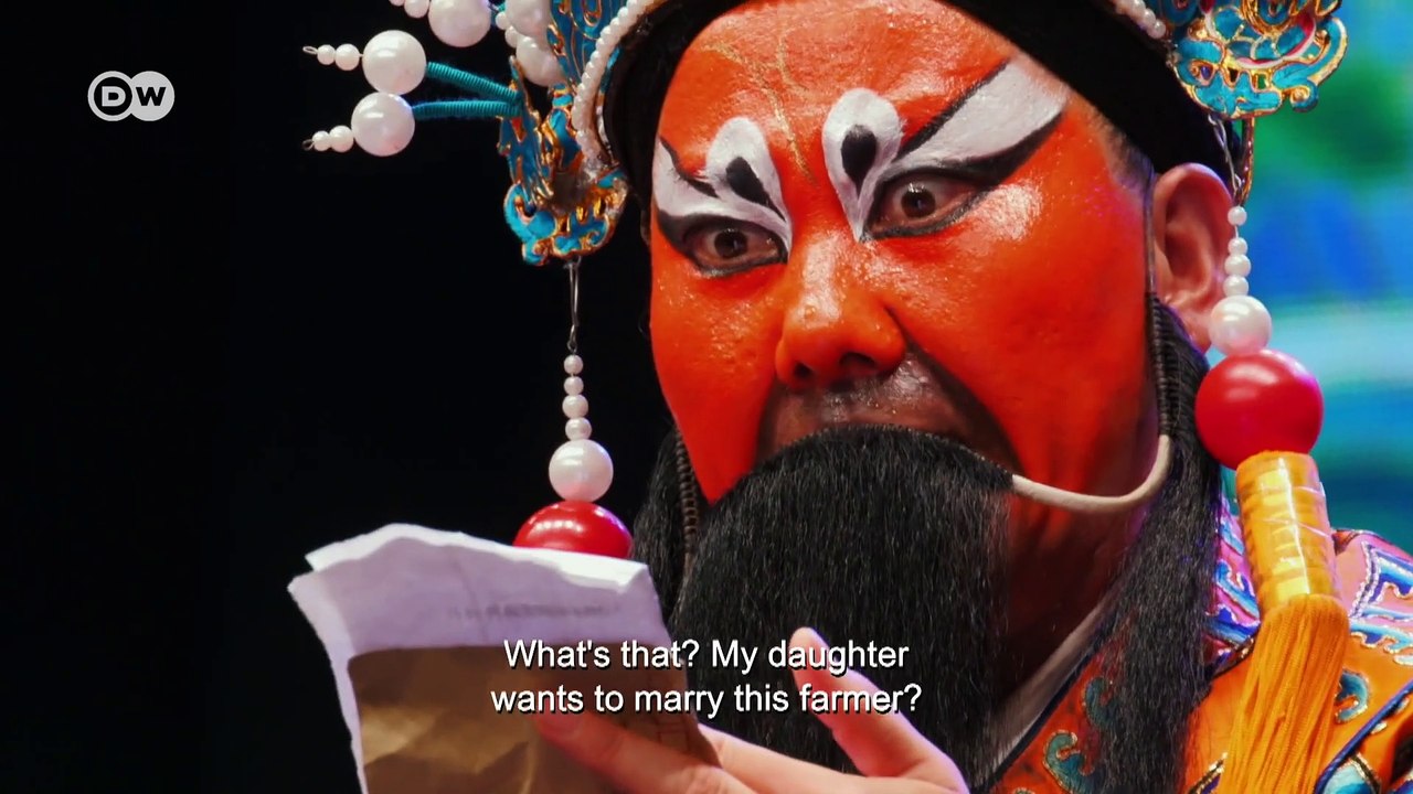 China’s traveling theater - the Jinju   (Theater documentary)