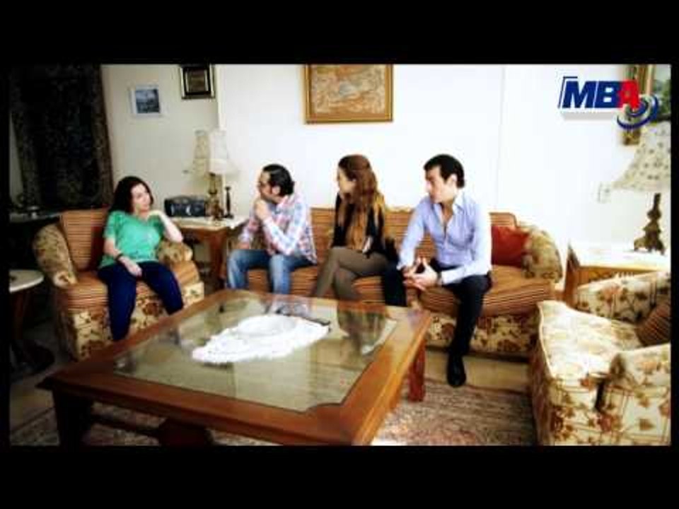 اتفرج على "طارق"بيحاول يبطل "كوريا" كلمة #اختشى...