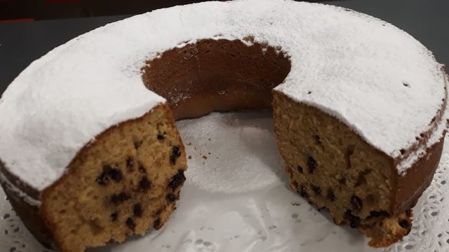 Rreze Dielli, 11 Dhjetor 2018 - Të Gatuajmë me Znj. Vjollca Kek me kungull dhe çokollatë