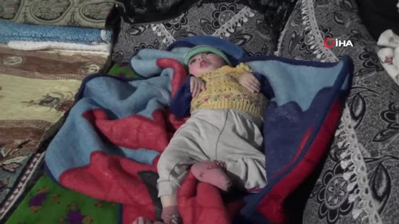 Tek Odalı Ahırda Yaşam Mücadelesi...doğuştan Engelli Çocuğun Ailesi Yardım Bekliyor