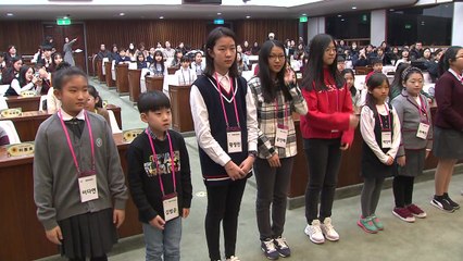 [서울] 서울시의회, 의회 체험 학생 우수 소감문 시상 / YTN