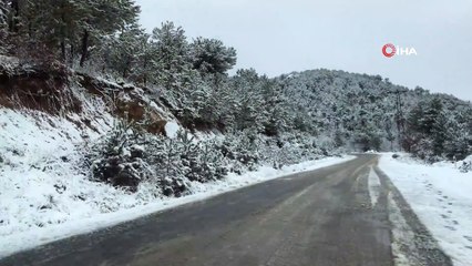 Bursa'nın dağ ilçeleri kar altında