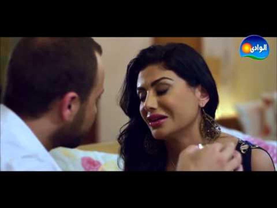 شوف جوز ريهام سعيد بيخون مراته مع مين فى مسلسل الشك