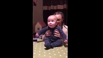 Cet adorable bébé est devenu viral pour sa danse irlandaise !