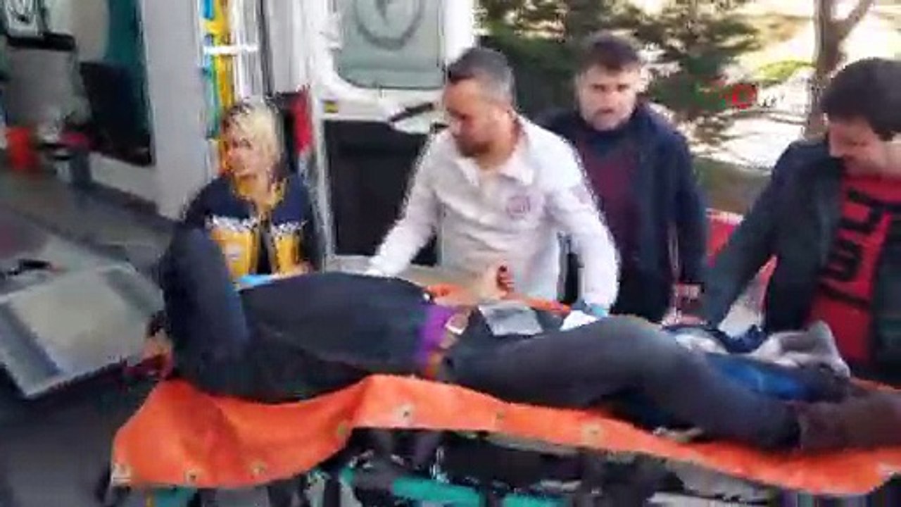 - Samsun'da lise öğrencisi sınıfta bıçaklandı