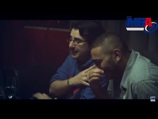 تامر حسني يشتغل اصدقائه و يعمل صوت بنت في مشهد يموت من الضحك