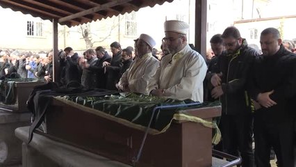 Milletvekilinin Vefat Eden Babası Toprağa Verildi