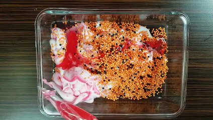 How To Make Spooky Cute Halloween Slime with Piping Bags 2018