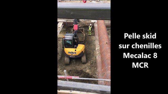 Pelles à chenilles KOMATSU PC 228 US et MECALAC 8 MCR - Matériels CFE Location