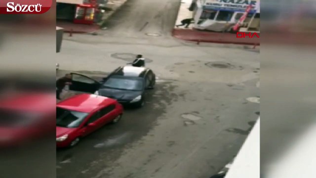 Antalya'da 2 kişinin yaralandığı silahlı kavga güvenlik kamerasında