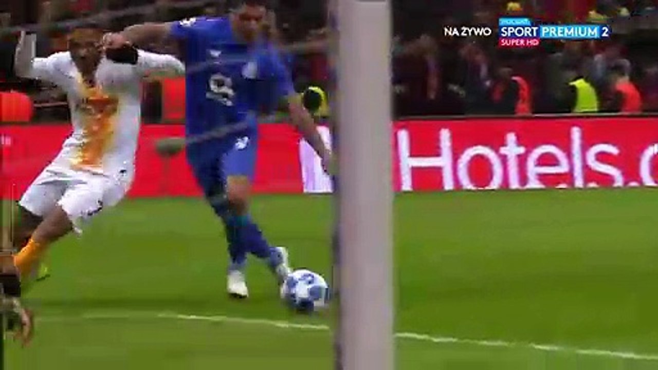 Sofiane Feghouli  penalty miss vs FC Porto