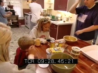 The Simple Life Season 1 Dvd Extras Can Opener