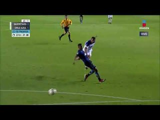 Martín Cauteruccio sacó un disparo que se fue muy cerca del marco de Querétaro | Liga MX