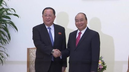 北 리용호, 아시아 4개국 순방 마치고 귀국 / YTN