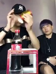 Amazing magic between two good friends