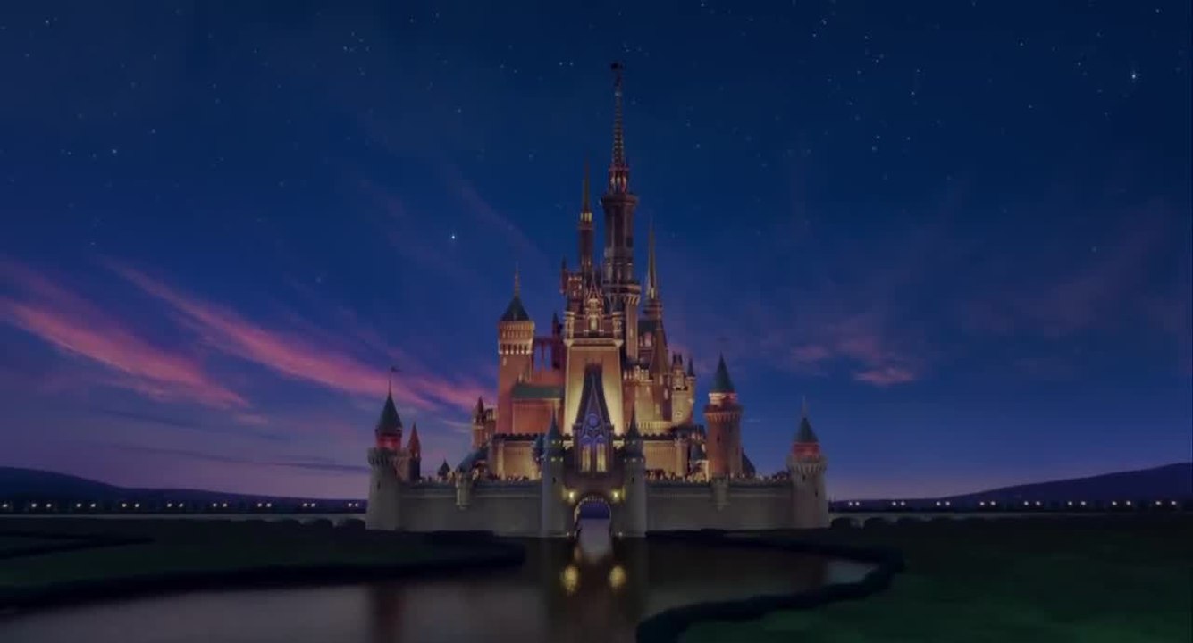 Dumbo Official Trailer