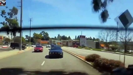 ULTIMATE FORD MUSTANG CRASH COMPILATION(1)