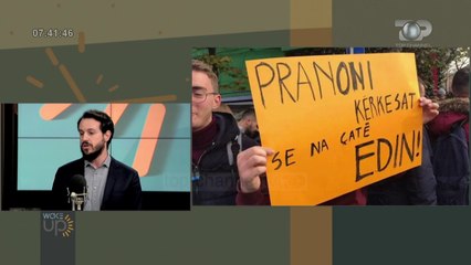 Wake Up - Eksperti Zylaj: Pankartat e studentëve, si na mësuan të protestojmë