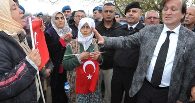 Köylülere Biber Gazından Bir Şey Olmaz Diyen Aydın Vali Yardımcısının Yetkileri Alındı