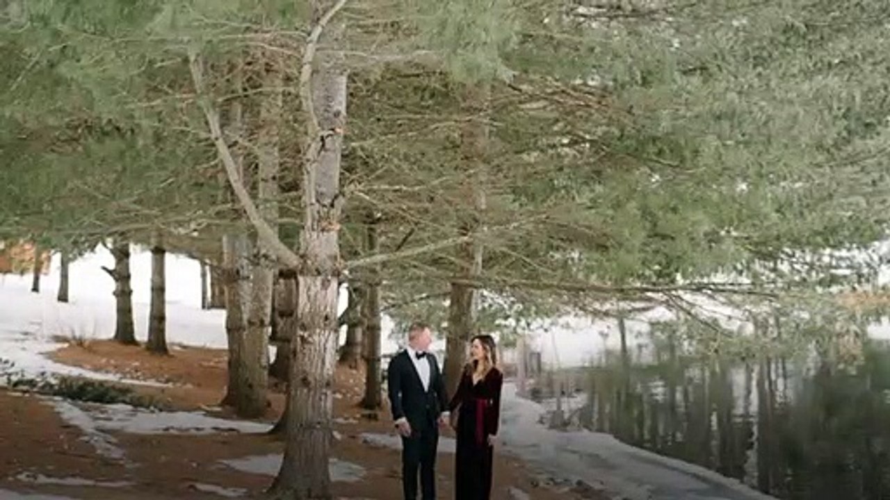Top 10 Winter Engagement Photo Locations in Toronto
