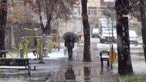 Meteoroloji Soğuk Hava İçin Uyardı, Yağmur Yerini Kar Yağışına Bıraktı