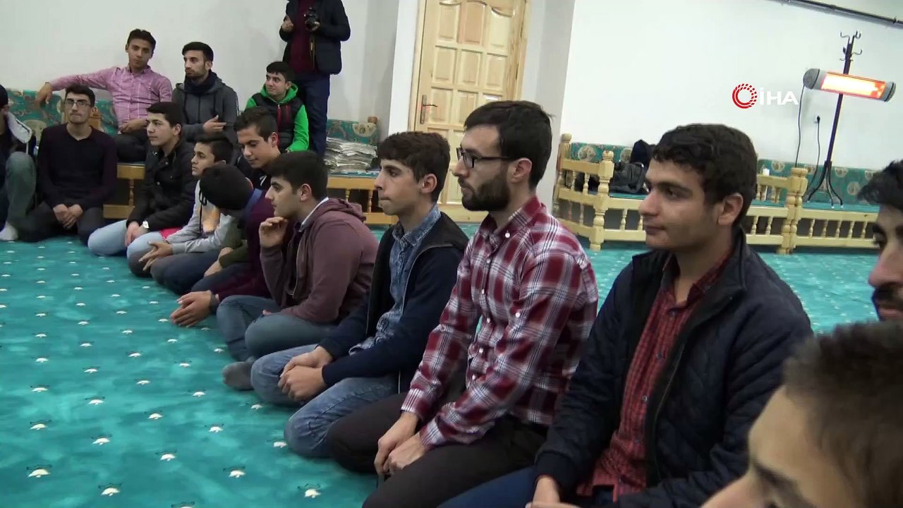 Siverek’te 'Noel Baba bizim neyimiz olur' semineri