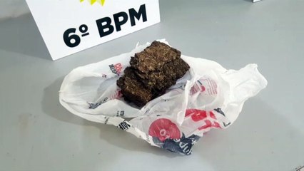 Maconha é encontrada em lixeira na Praça Wilson Joffre