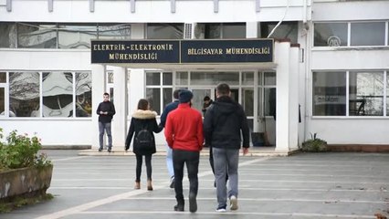 Üniversiteliler "Yılın Fotoğrafları" Oylamasına Katıldı