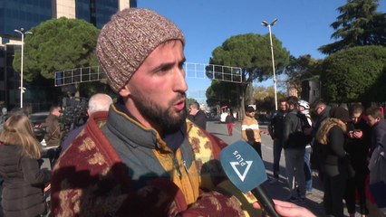 Download Video: Protesta, studentët mes MAS dhe kryeministrisë - News, Lajme - Vizion Plus