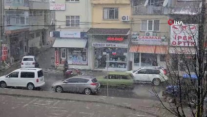 Afyonkarahisar'da kar etkisini arttırdı