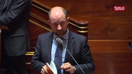 Funérailles républicaines: Loïc Hervé s'oppose à la proposition de loi
