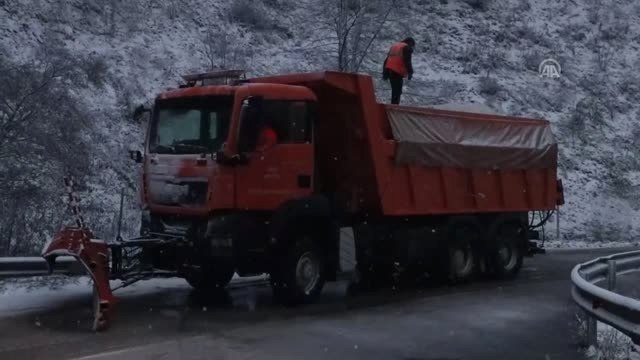 Bolu Dağı'nda Yoğun Kar Yağışı - Bolu