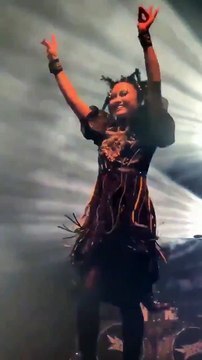 BABYMETAL-Gimme Chocolate (Saya Hirai) babymetal support dancer