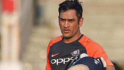 ತಂಡಕ್ಕೆ ಆಯ್ಕೆಯಾಗಬೇಕಾದರೆ ಎಂಎಸ್‌ ಧೋನಿ ಹೀಗೆ ಮಾಡಲೇ ಬೇಕು..? | Oneindia Kannada