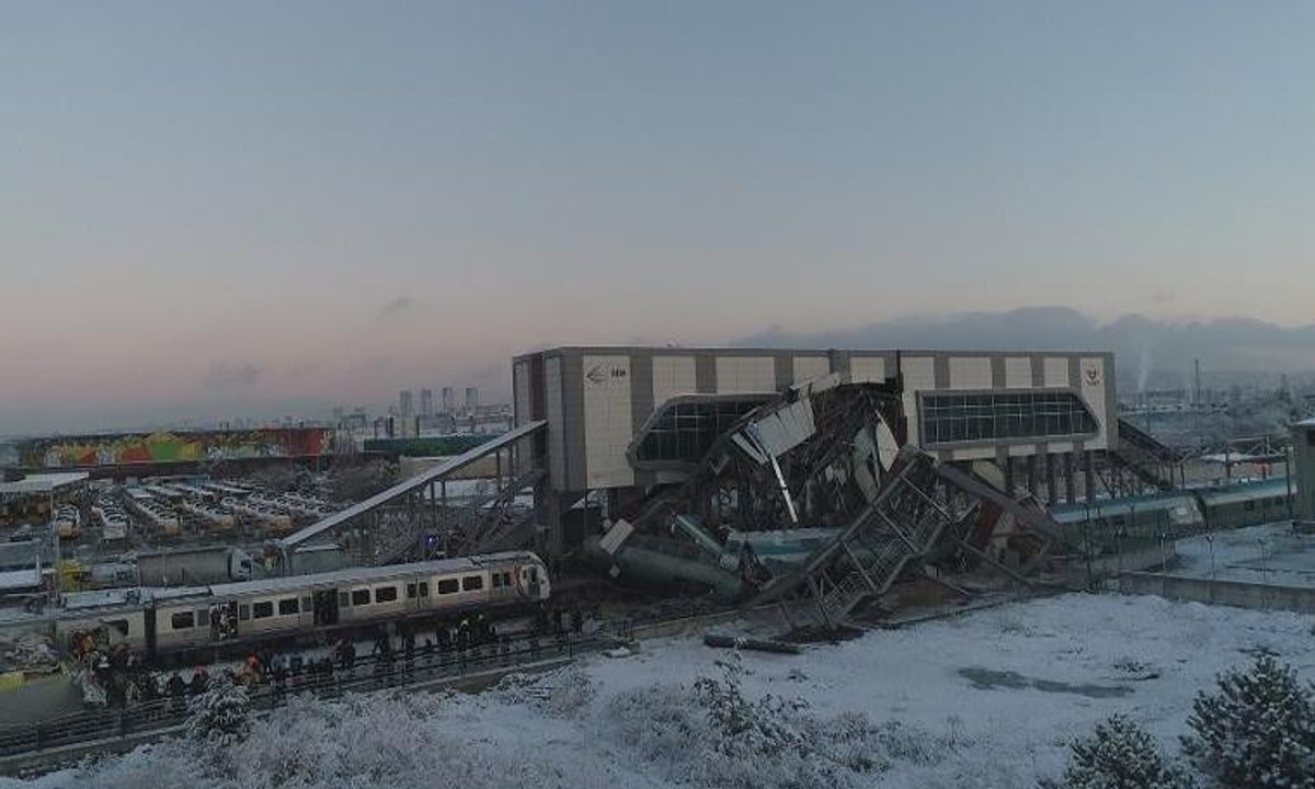 Ankara'da tren kazası